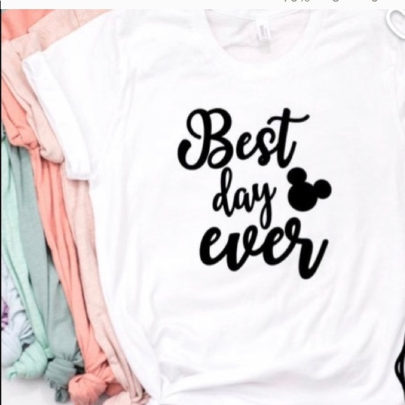 Disney tee - Picture 1 of 8